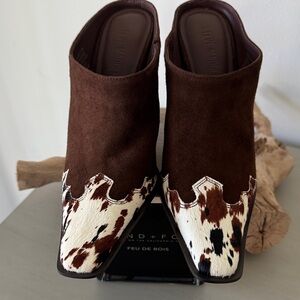 Steve Madden Brown Suede and Cowhide Mules